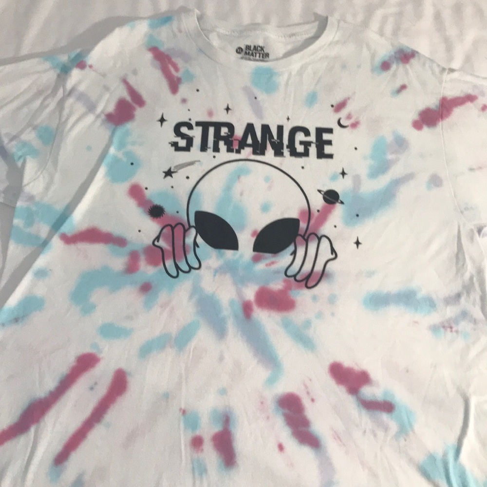 Hot Topic Alien T-shirt